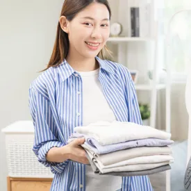 Folded Laundry Shutterstock 2436778981 Cropped